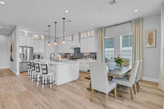 3811 Conch, Galveston, TX 77554