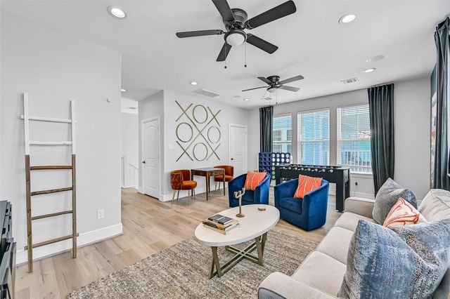 3811 Conch, Galveston, TX 77554