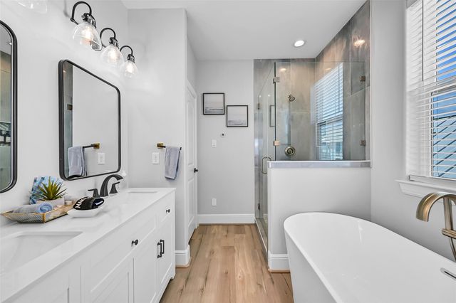 3811 Conch, Galveston, TX 77554
