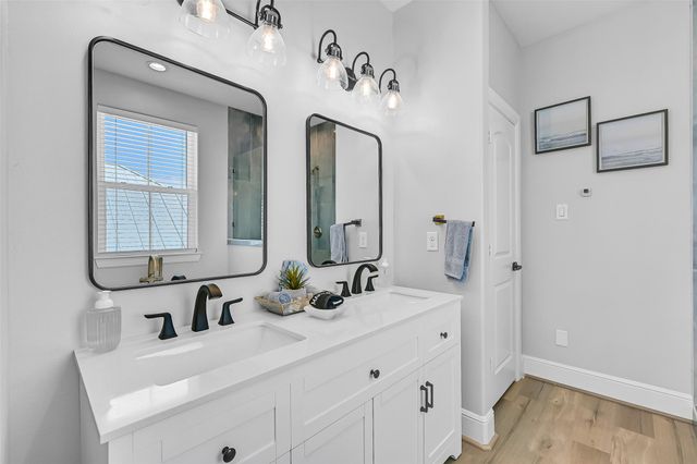 3811 Conch, Galveston, TX 77554