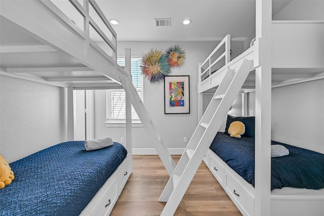 3811 Conch, Galveston, TX 77554