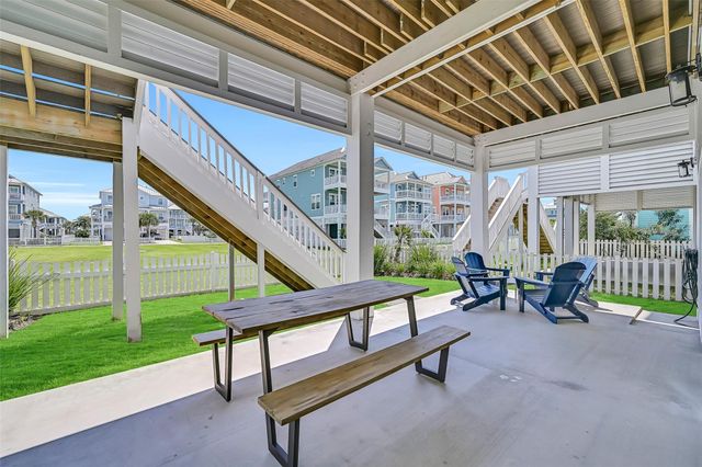 3811 Conch, Galveston, TX 77554