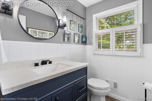 36342 Old Homestead Drive, Farmington Hills, MI 48335