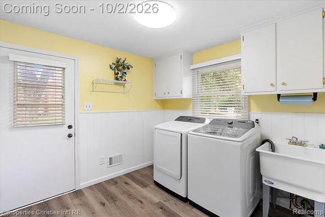 36342 Old Homestead Drive, Farmington Hills, MI 48335