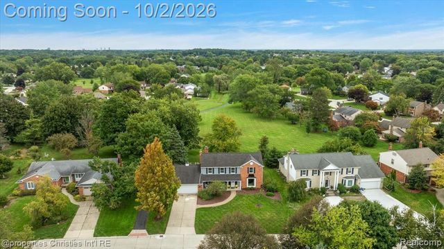 36342 Old Homestead Drive, Farmington Hills, MI 48335