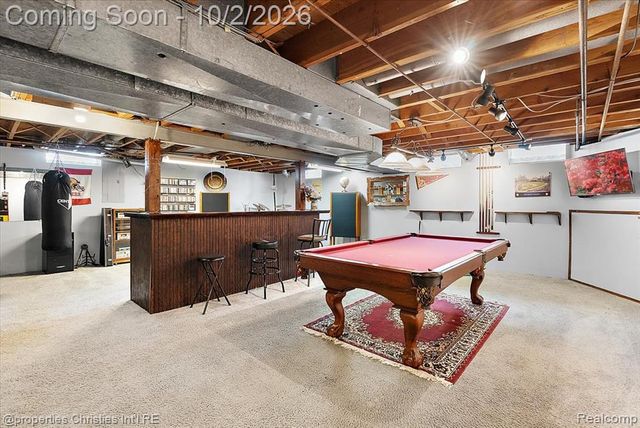 36342 Old Homestead Drive, Farmington Hills, MI 48335