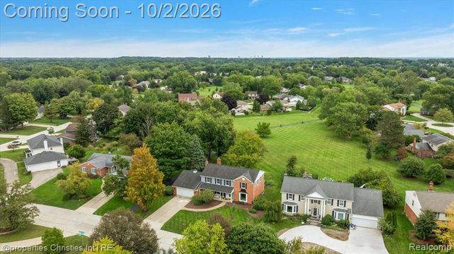 36342 Old Homestead Drive, Farmington Hills, MI 48335