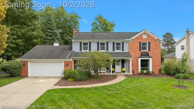 36342 Old Homestead Drive, Farmington Hills, MI 48335