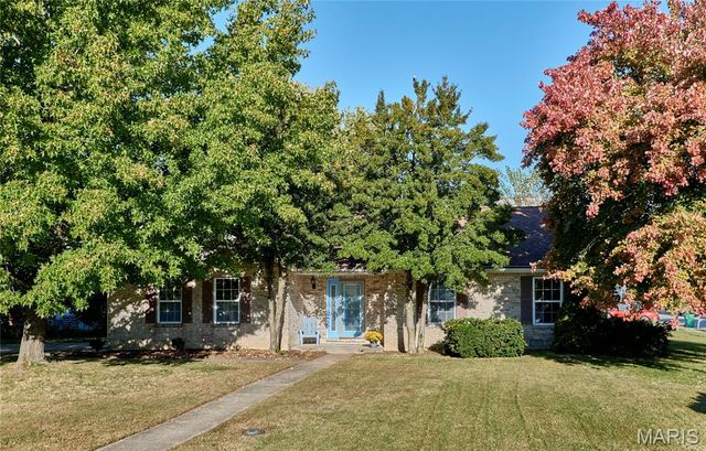 601 Rain Hollow Drive, O'fallon, IL 62269