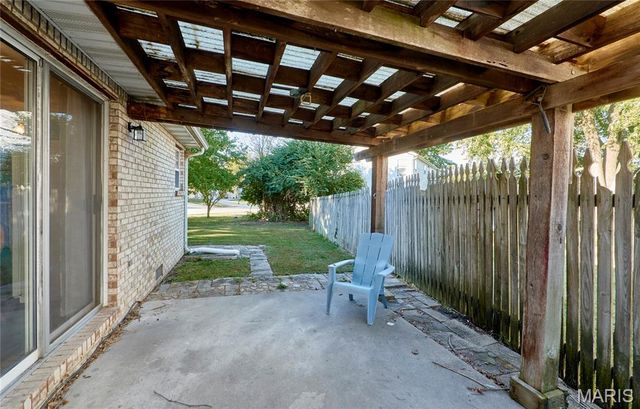 601 Rain Hollow Drive, O'fallon, IL 62269