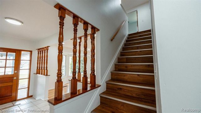 20240 Wildhern Street, Southfield, MI 48076