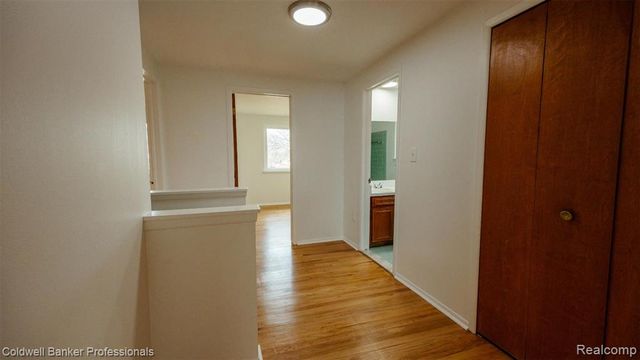 20240 Wildhern Street, Southfield, MI 48076