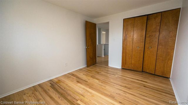 20240 Wildhern Street, Southfield, MI 48076