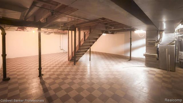 20240 Wildhern Street, Southfield, MI 48076