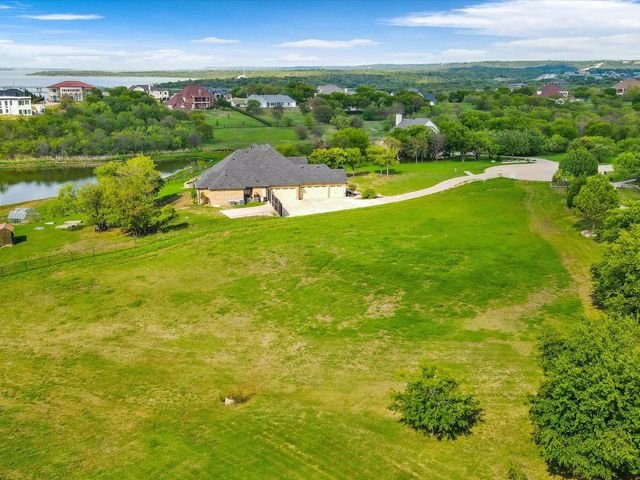 1036 Lighthouse Court, Grand Prairie, TX 75104