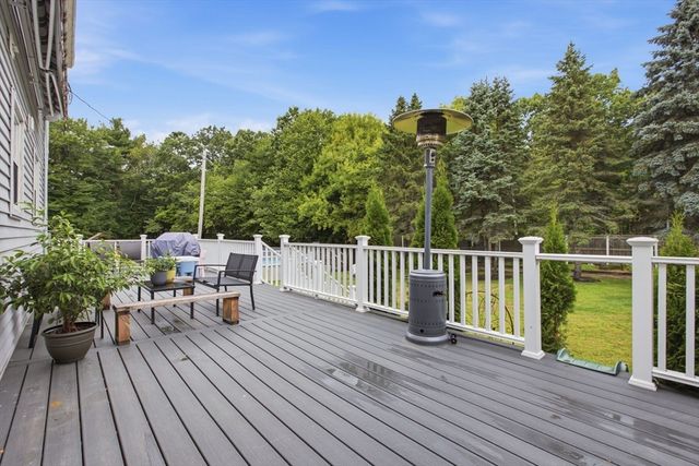 409 Salem Street, Wilmington, MA 01887