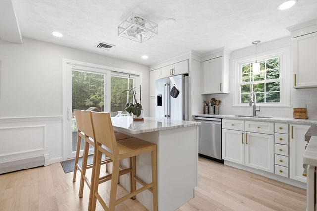 409 Salem Street, Wilmington, MA 01887