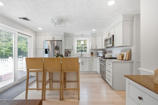 409 Salem Street, Wilmington, MA 01887