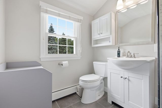 409 Salem Street, Wilmington, MA 01887