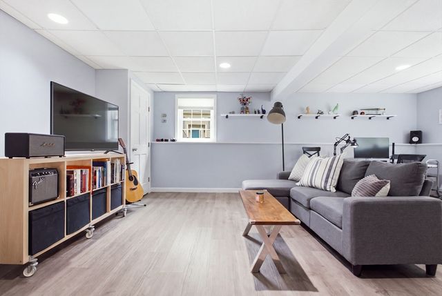 409 Salem Street, Wilmington, MA 01887