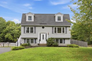 409 Salem Street, Wilmington, MA 01887