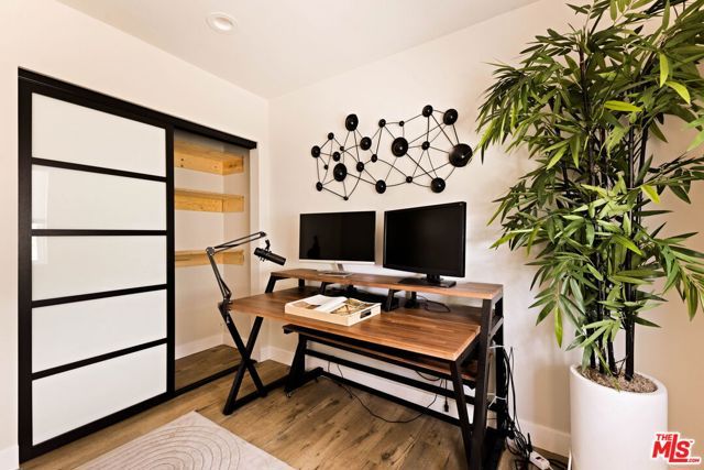 11237 Braddock Drive, Culver City, CA 90230