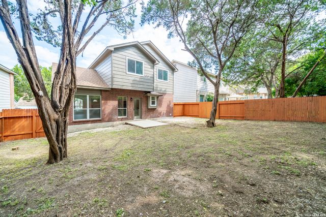 7 Claybrook, San Antonio, TX 78254