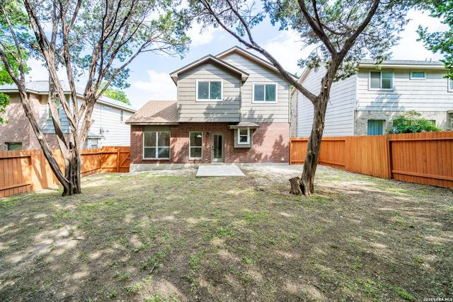 7 Claybrook, San Antonio, TX 78254