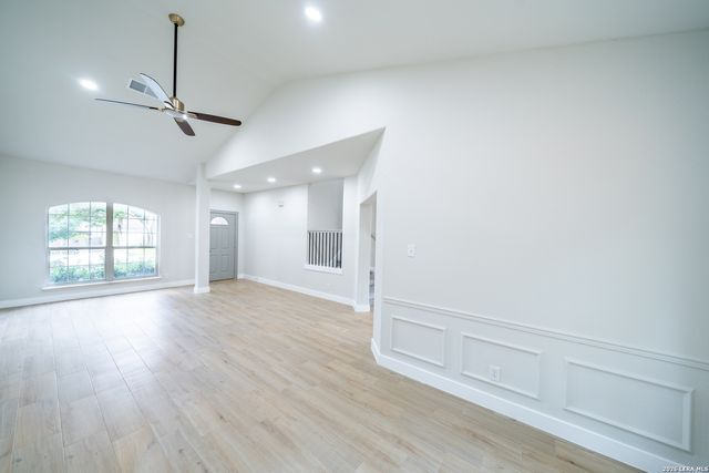 7 Claybrook, San Antonio, TX 78254