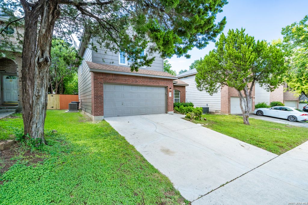 7 Claybrook, San Antonio, TX 78254