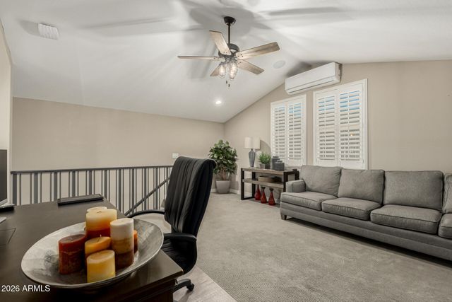 4210 E DWAYNE Street, Gilbert, AZ 85295