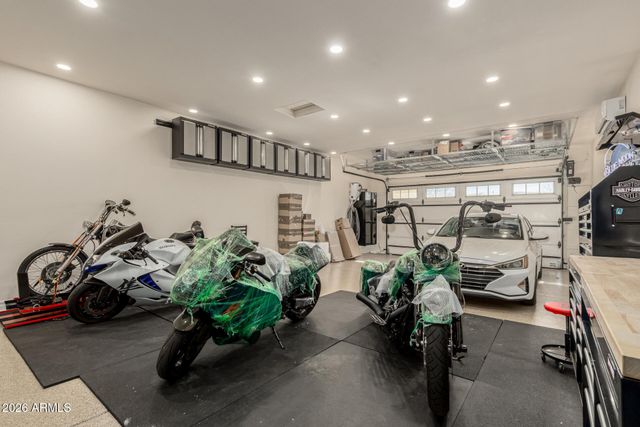 4210 E DWAYNE Street, Gilbert, AZ 85295