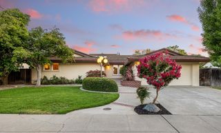 2305 Catalina Dr, Davis, CA 95616