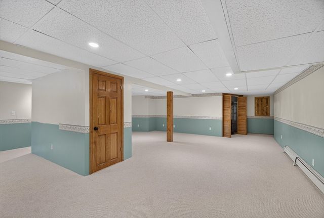 240 Taylor St, Littleton, MA 01460