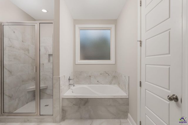 205 Farmland Circle, Perry, GA 31069