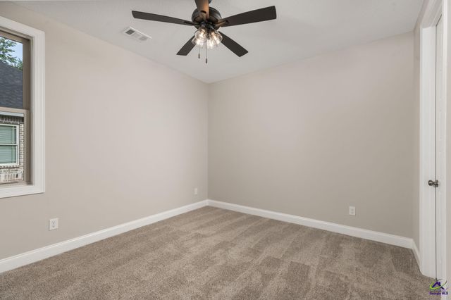 205 Farmland Circle, Perry, GA 31069