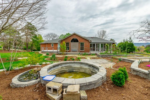 5423 Mill Stone Drive, Ooltewah, TN 37363