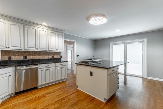 5423 Mill Stone Drive, Ooltewah, TN 37363