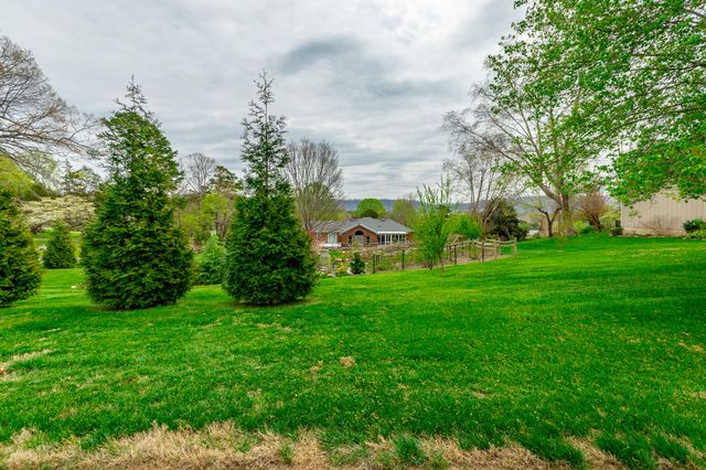 5423 Mill Stone Drive, Ooltewah, TN 37363