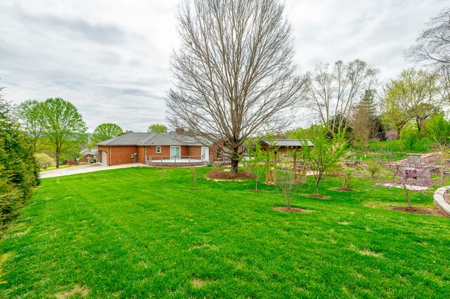 5423 Mill Stone Drive, Ooltewah, TN 37363