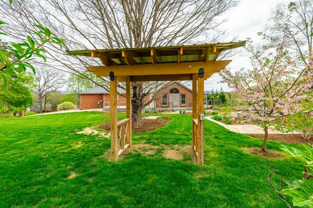 5423 Mill Stone Drive, Ooltewah, TN 37363