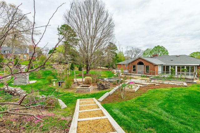 5423 Mill Stone Drive, Ooltewah, TN 37363