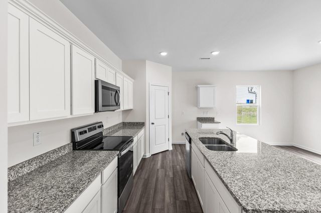 3106 Tanzanite Chase Drive, Angleton, TX 77515