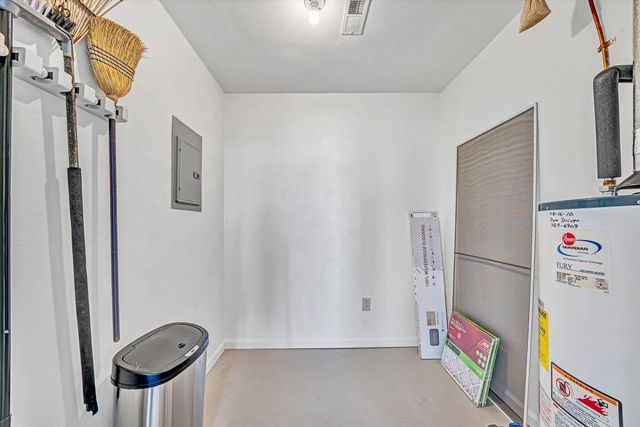 7246 Cherry Blossom CIR, Roanoke, VA 24019