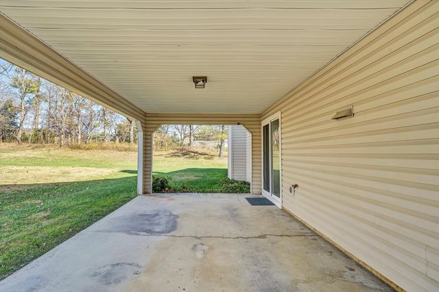 7246 Cherry Blossom CIR, Roanoke, VA 24019