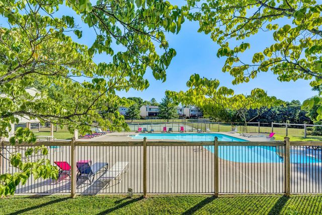 7246 Cherry Blossom CIR, Roanoke, VA 24019