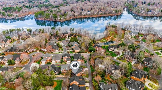 14 Checkerberry Square, Greensboro, NC 27455