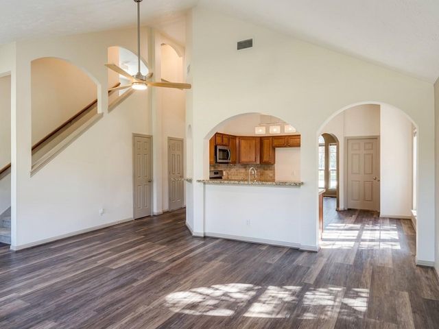 11922 Lois Lane Drive, Pinehurst, TX 77362