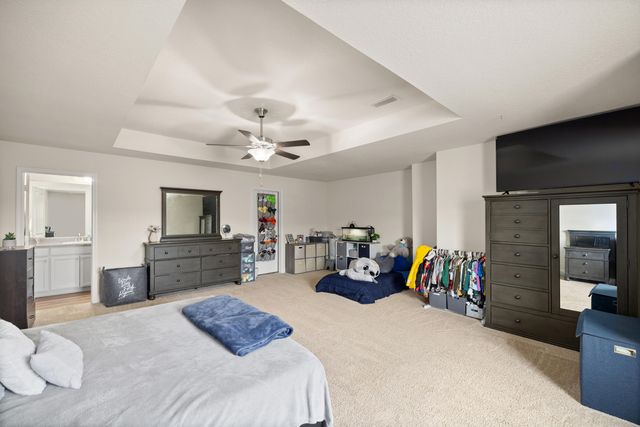 5176 Carmell Ridge Circle, Milton, FL 32570