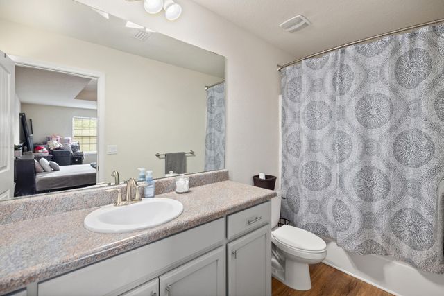 5176 Carmell Ridge Circle, Milton, FL 32570